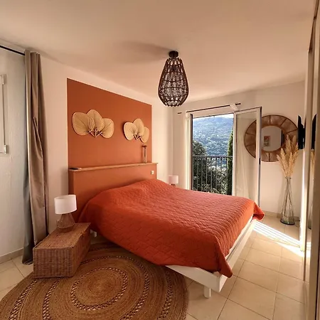 Superbe Vue Avec Piscine Вилла Santa-Reparata-di-Balagna