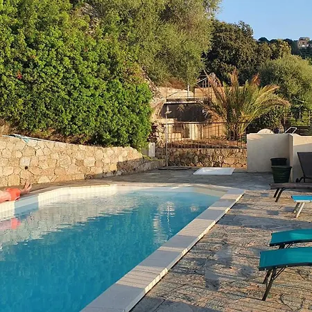 Superbe Vue Avec Piscine * Santa-Reparata-di-Balagna